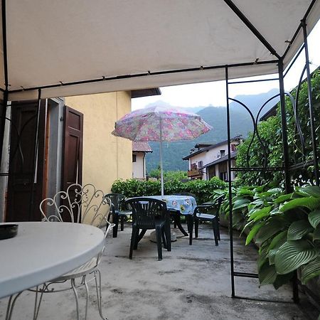 Villa Casa Anna Pieve Di Ledro Habitación foto