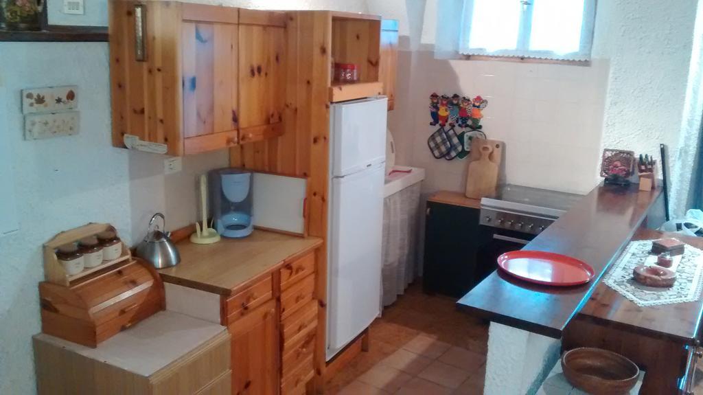 Villa Casa Anna Pieve Di Ledro Habitación foto